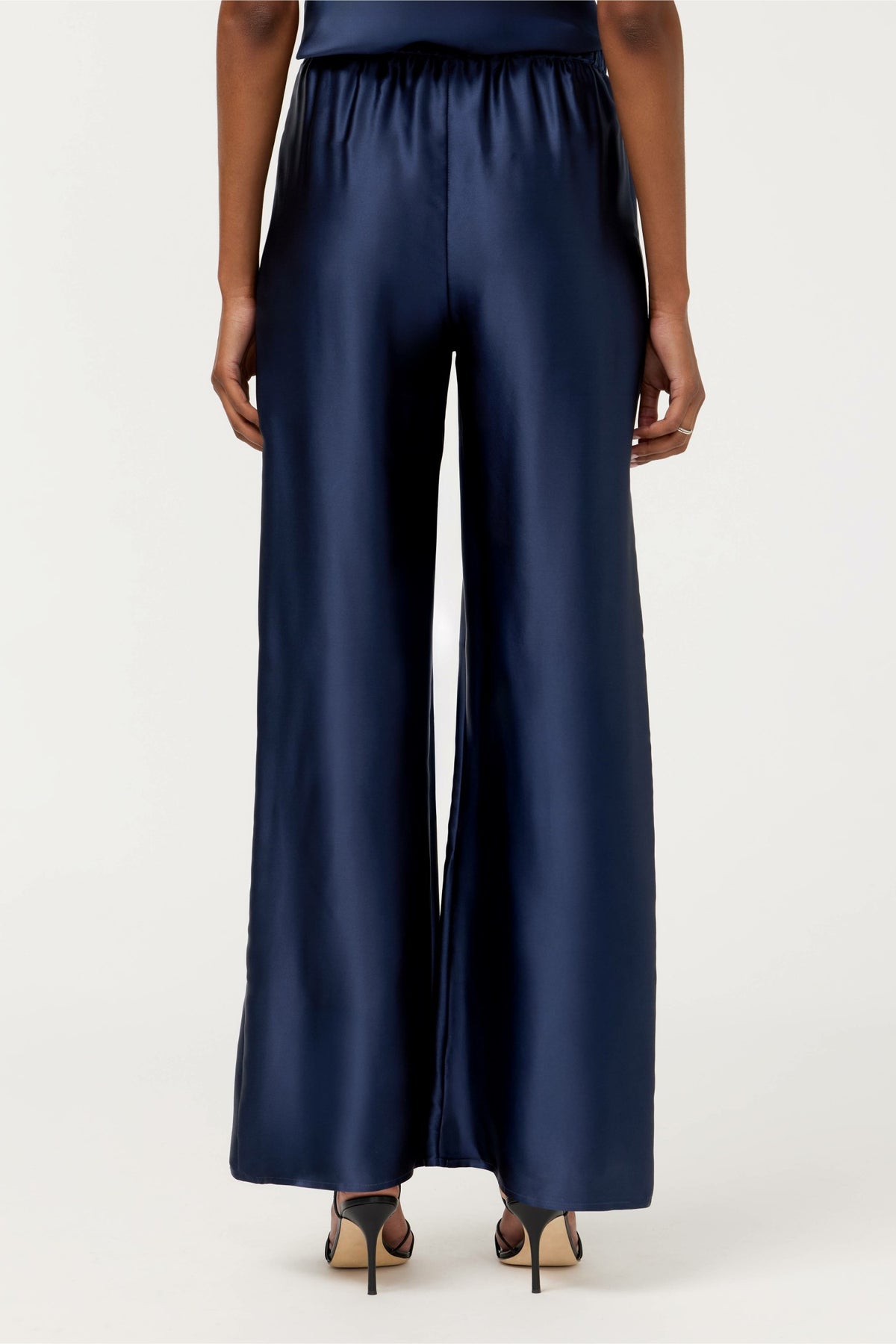 ESSENTIALS SILK PANT - Johnny Was Best Seller