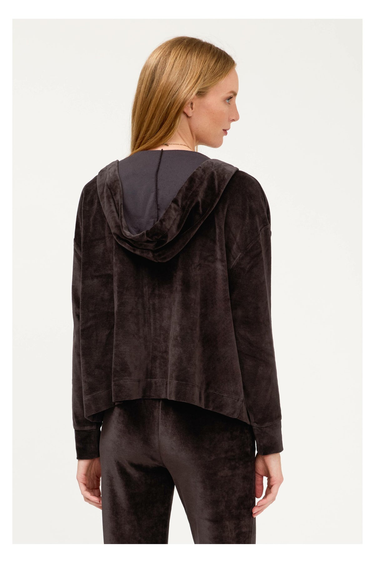 ESSENTIALS VELOUR LONG SLEEVE ZIP FRONT HOODIE - Johnny Was Signature