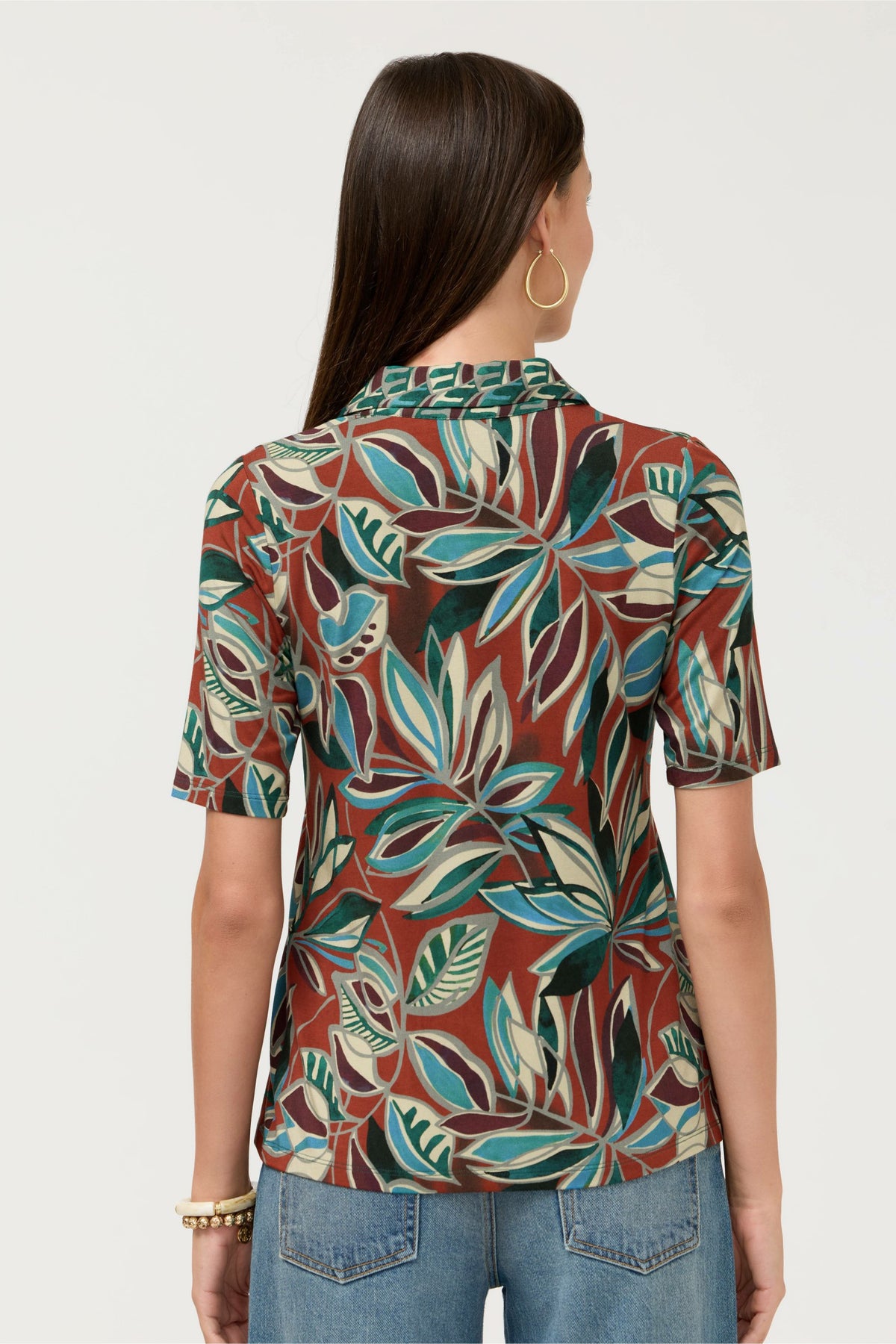 THE JANIE FAVORITE FITTED ELBOW SLEEVE BUTTON DOWN - Johnny Was Signature