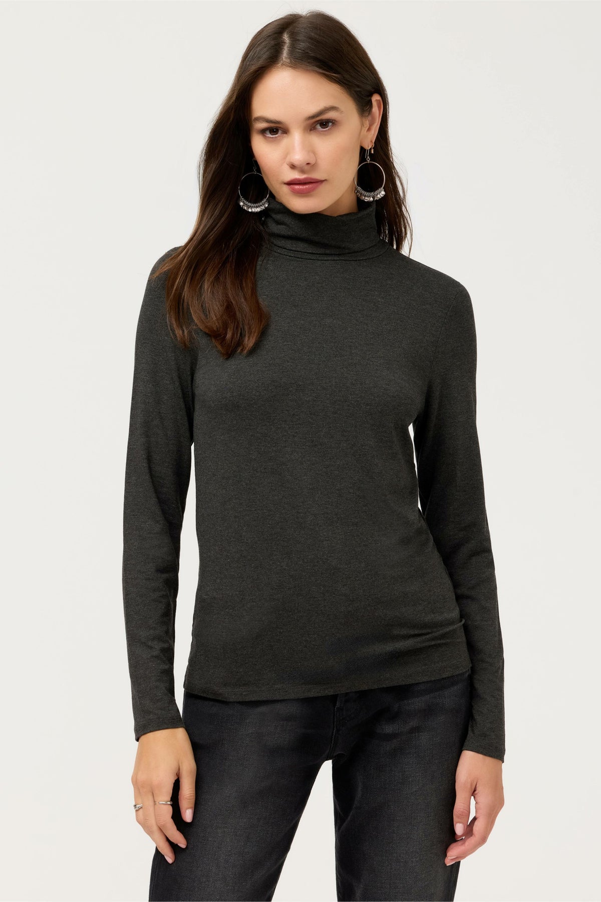 ESSENTIALS SOFT TOUCH LONG SLEEVE TURTLENECK - Johnny Was Popular