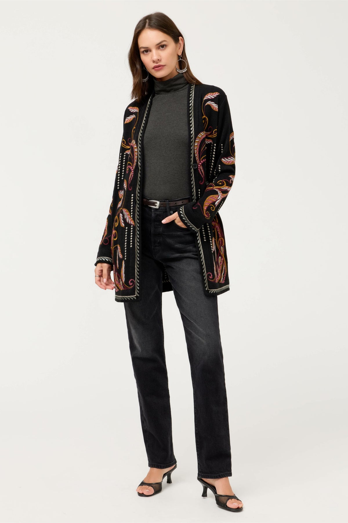 ESSENTIALS SOFT TOUCH LONG SLEEVE TURTLENECK - Johnny Was Popular