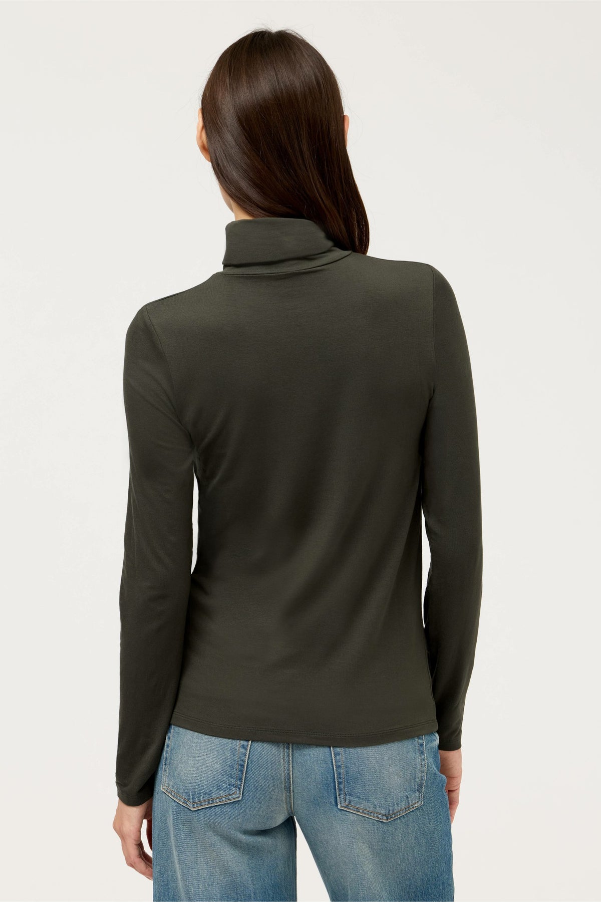 ESSENTIALS SOFT TOUCH LONG SLEEVE TURTLENECK - Johnny Was Recommended