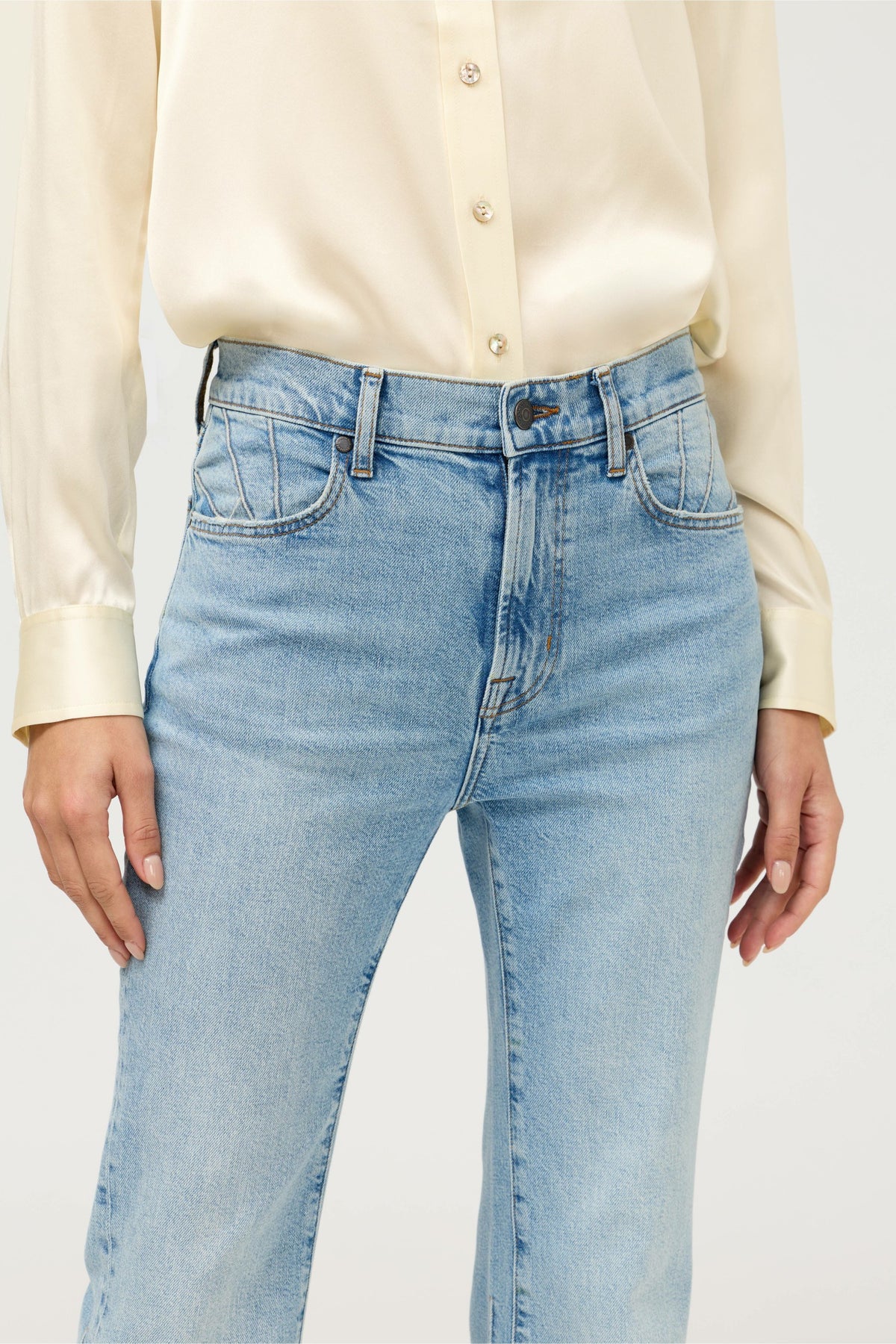 DAVADI PINTUCK FLARE JEAN - Johnny Was Popular