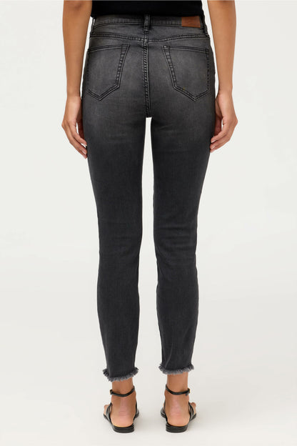 THE CROPPED SKINNY JEAN - Johnny Was Featured