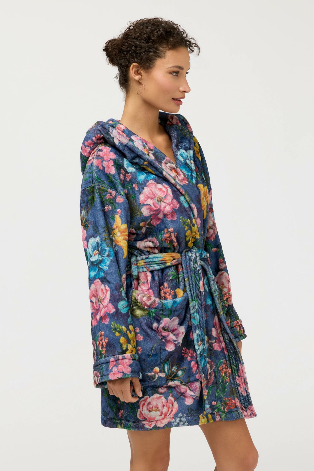 SHORT COZY ROBE - Johnny Was Trending