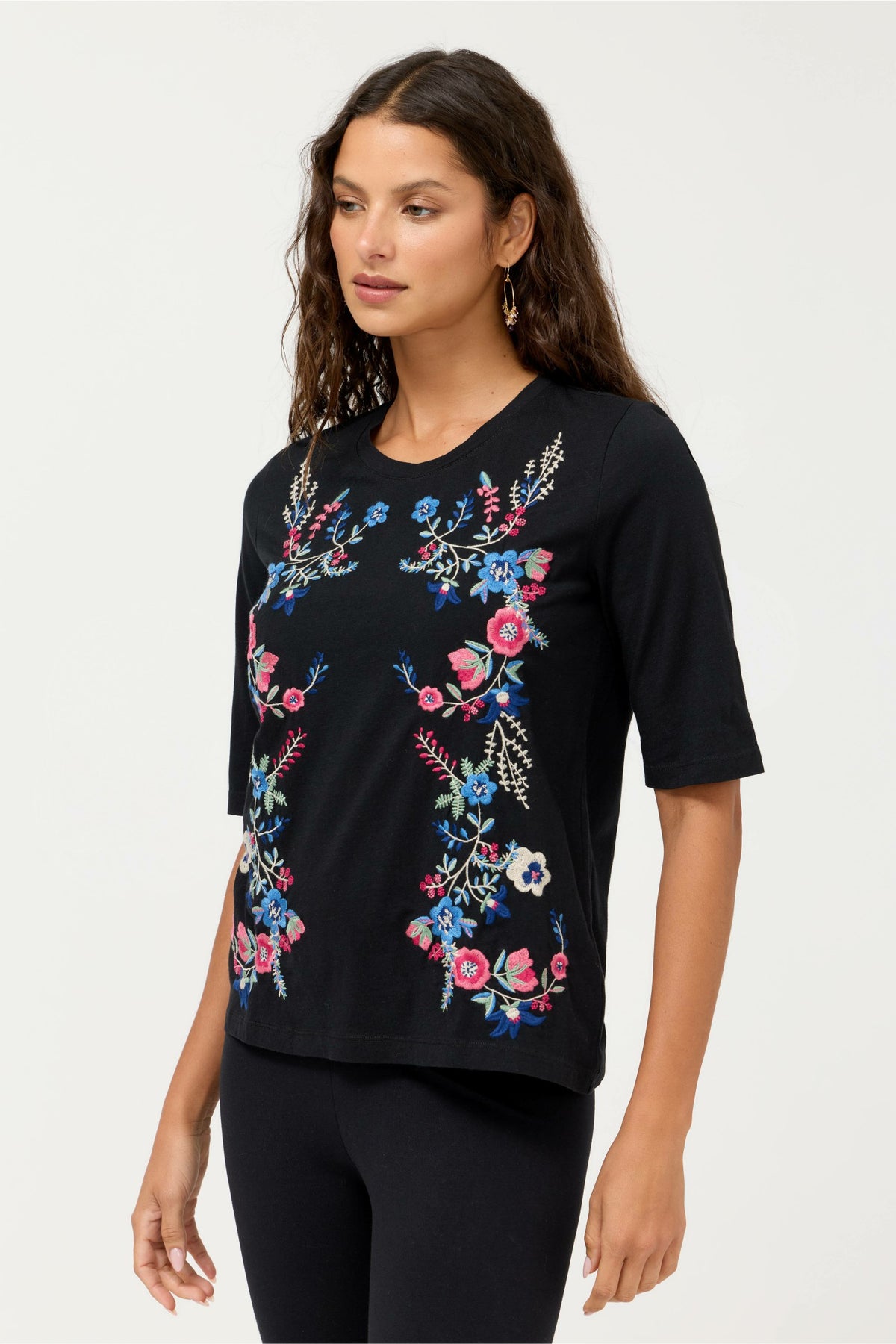 CREWNECK ELBOW SLEEVE TEE - Johnny Was Popular