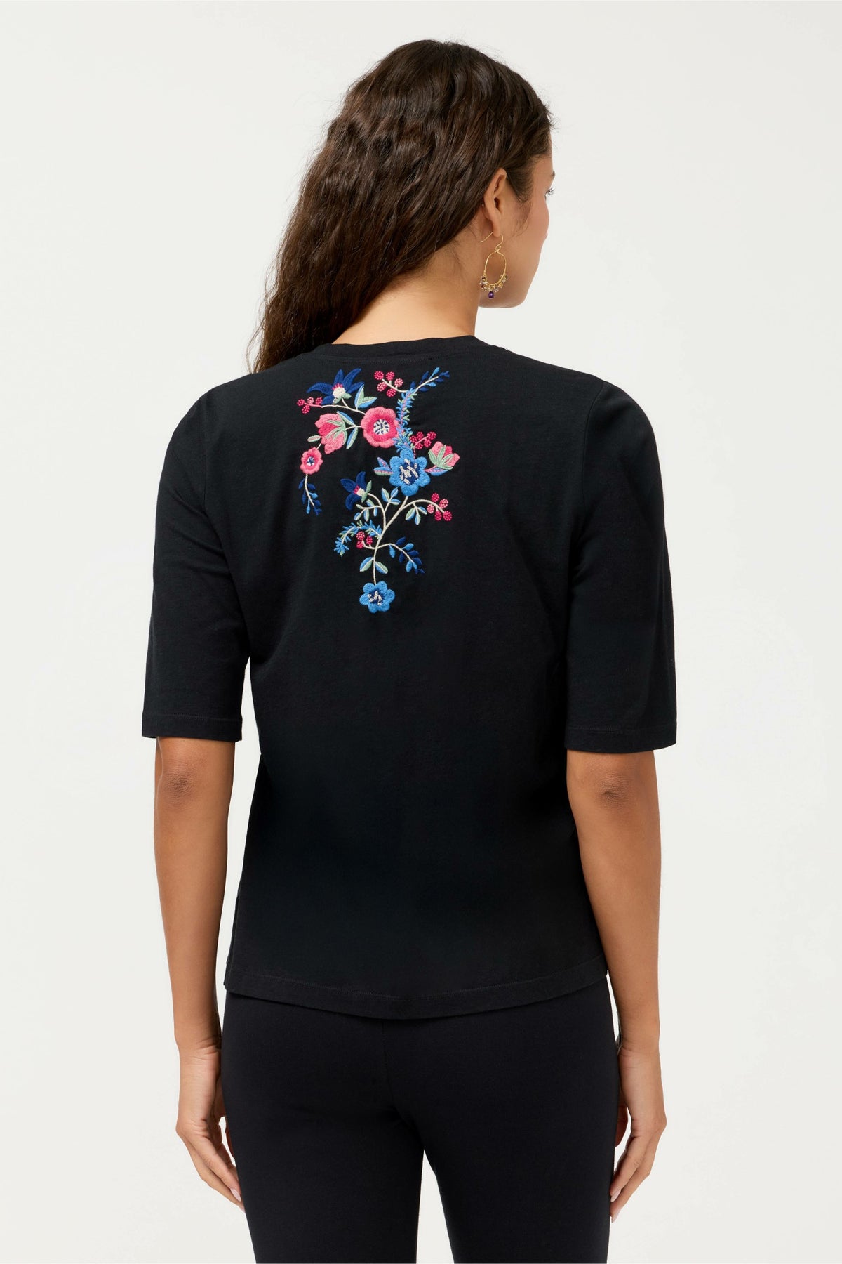 CREWNECK ELBOW SLEEVE TEE - Johnny Was Popular