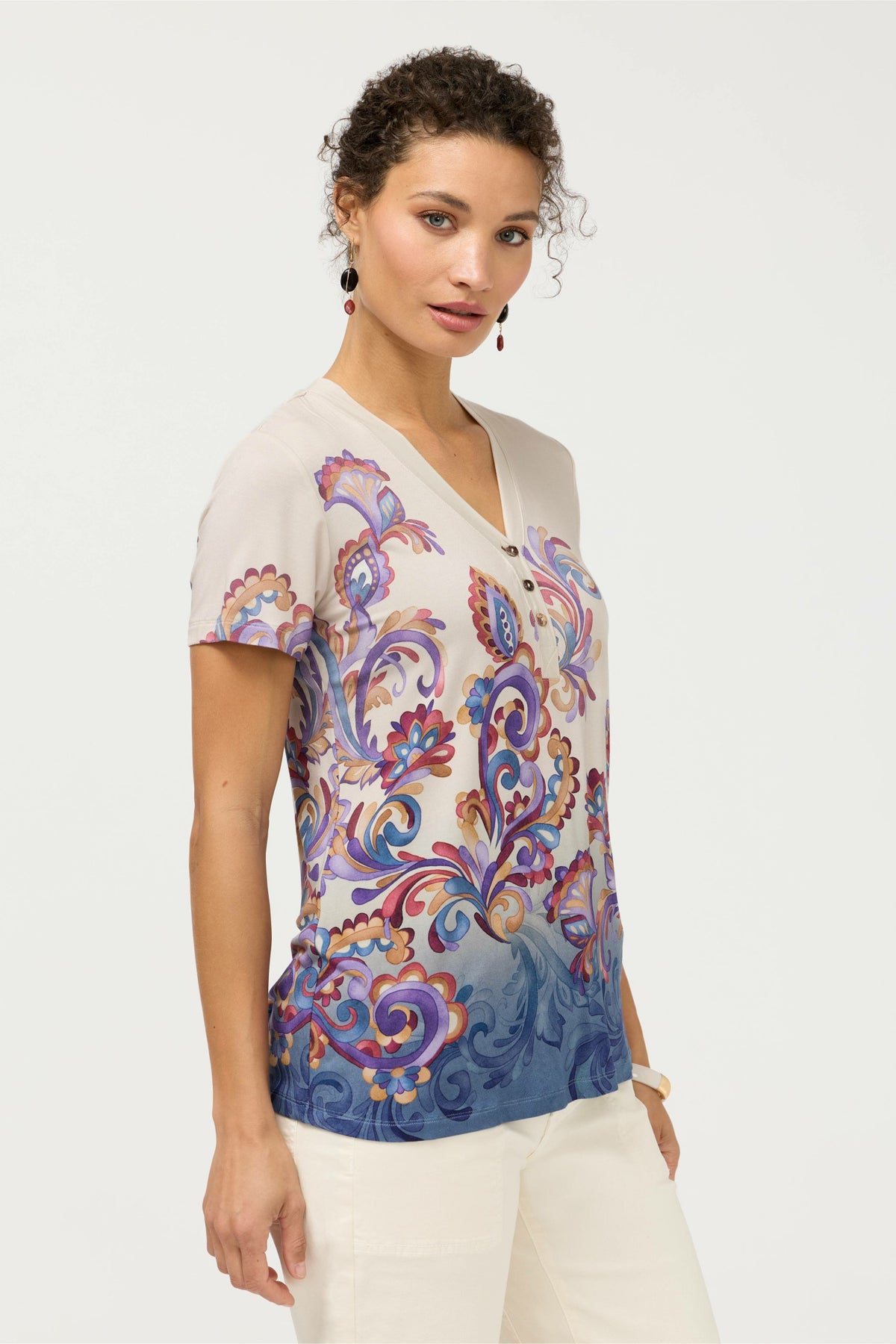 THE JANIE FAVORITE BUTTON NECK TEE - Johnny Was New