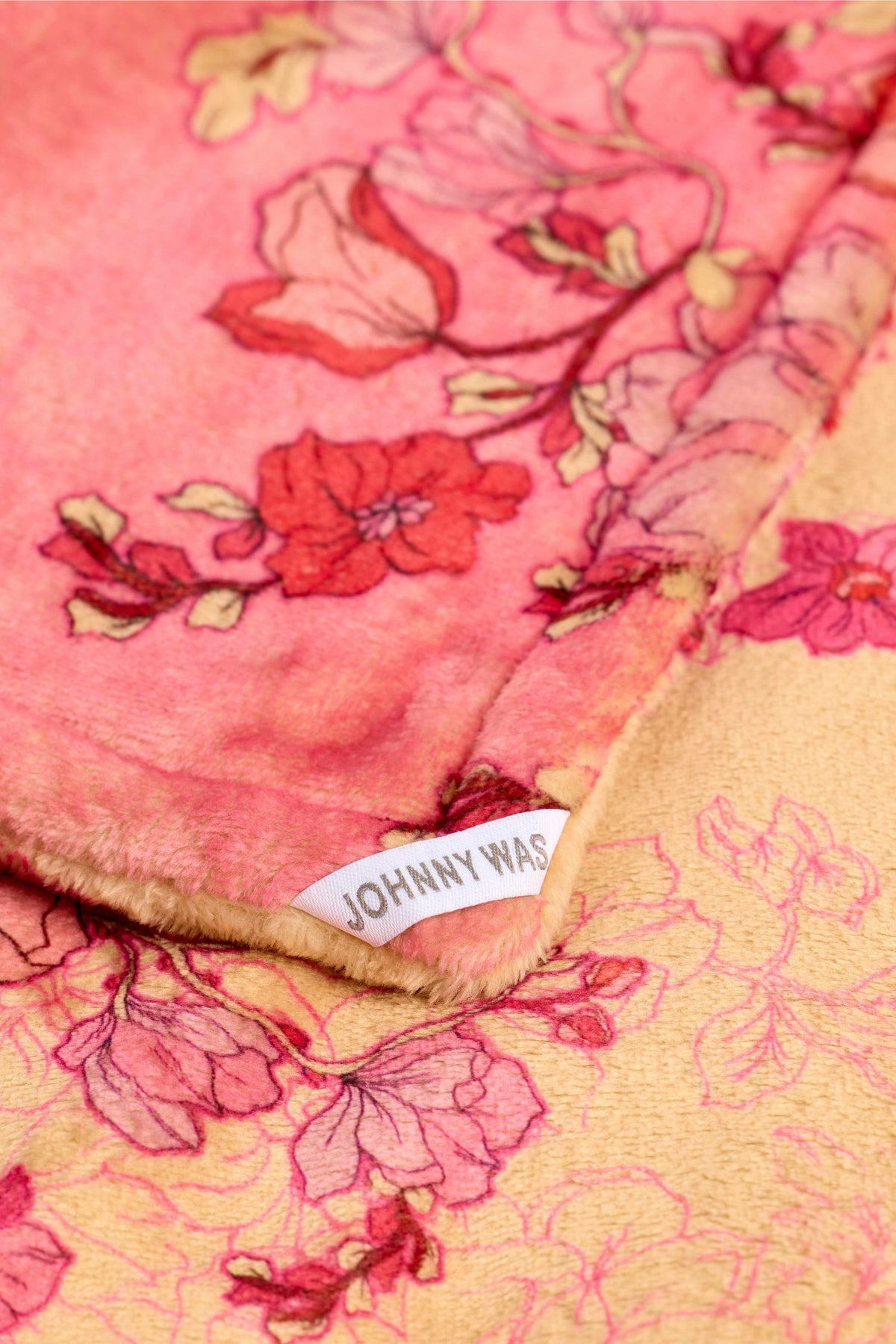 LAUREL CANYON COZY BLANKET - Johnny Was Popular