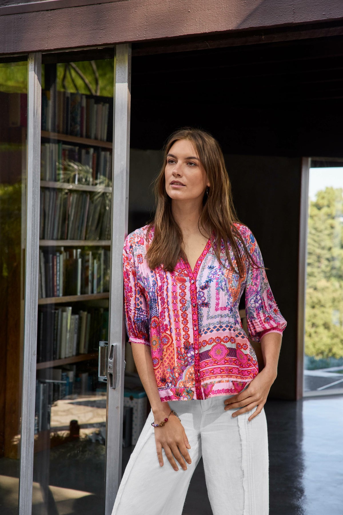 VACANZA BLOUSE - Johnny Was Best Seller