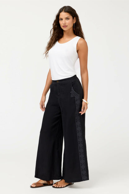 LAUCHLEN PATCHED PANT - Johnny Was Trending