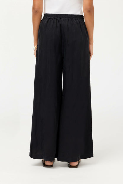 LAUCHLEN PATCHED PANT - Johnny Was Trending