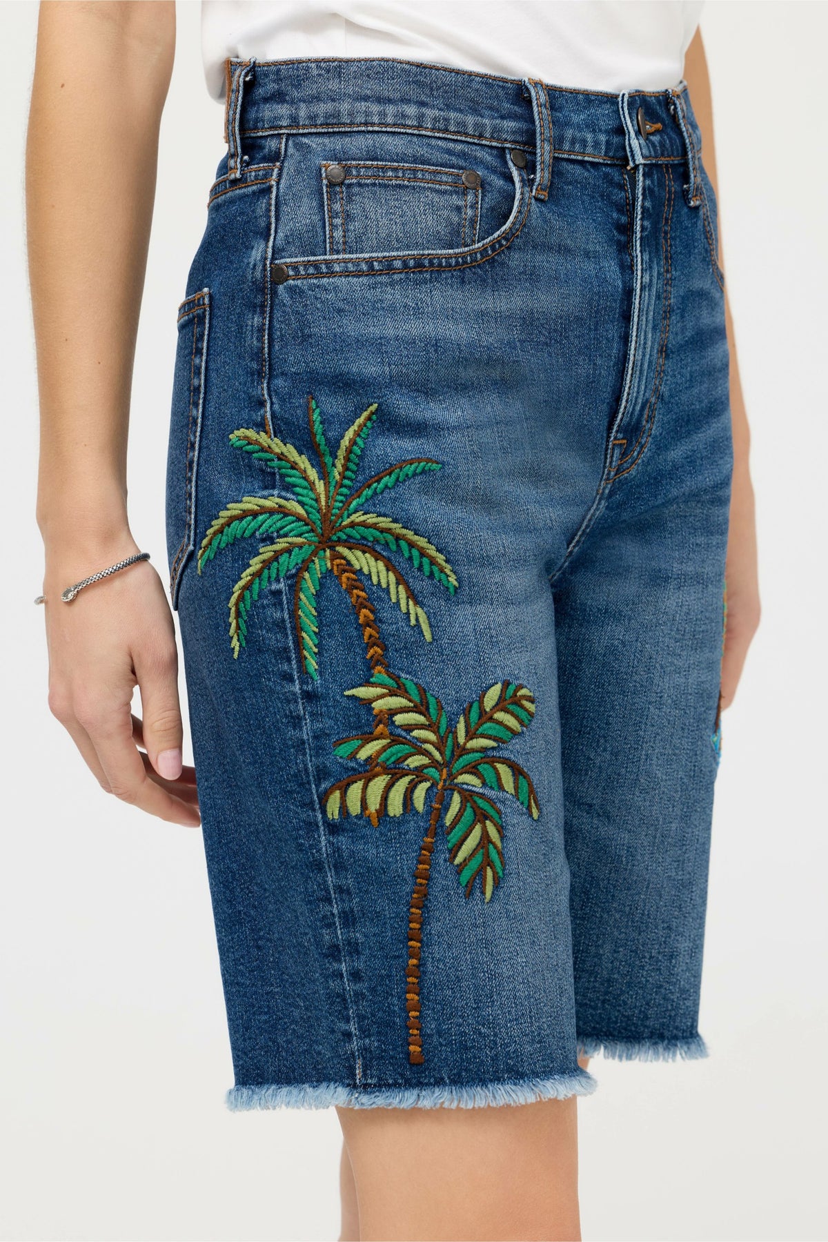 THE BERMUDA SHORT - Johnny Was Signature