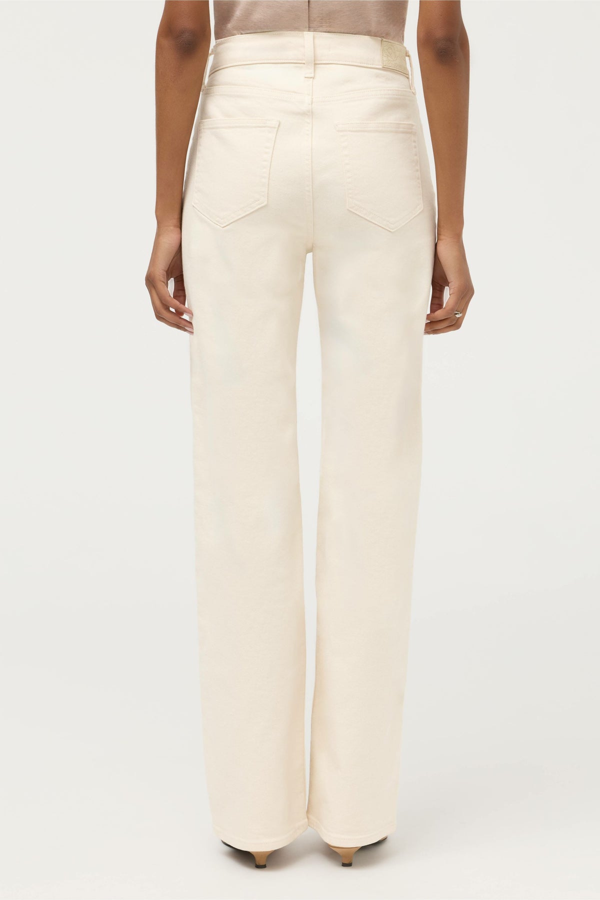 THE RELAXED STRAIGHT LEG JEAN - Johnny Was Signature