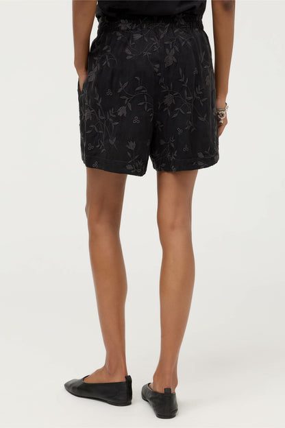 THE AUDREY SHORT - Johnny Was Trending