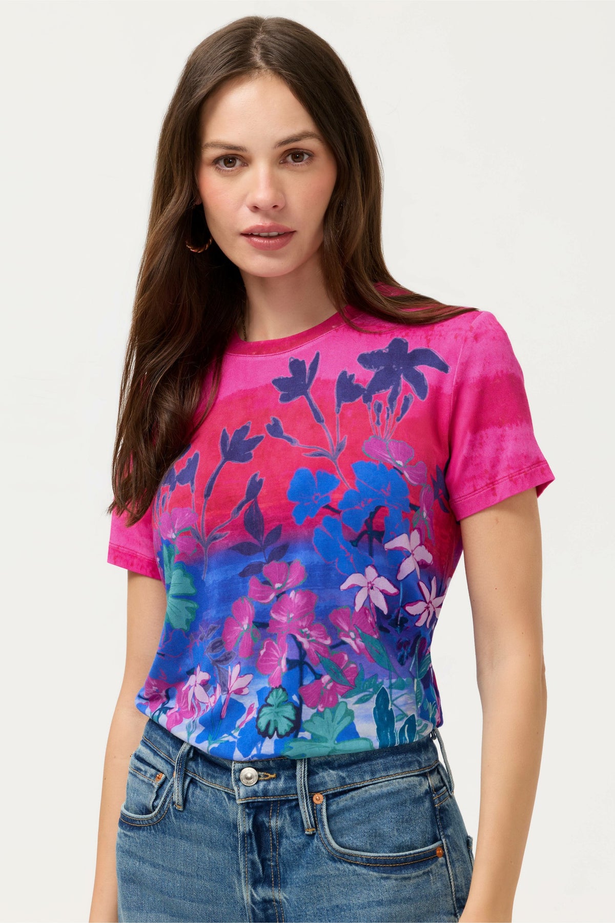THE JANIE FAVORITE FITTED SHORT SLEEVE TEE - Johnny Was Exclusive