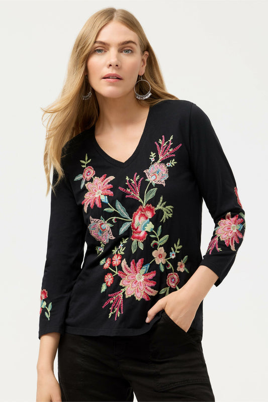 3/4 SLEEVE TRAPUNTO V-NECK TEE - Johnny Was Recommended