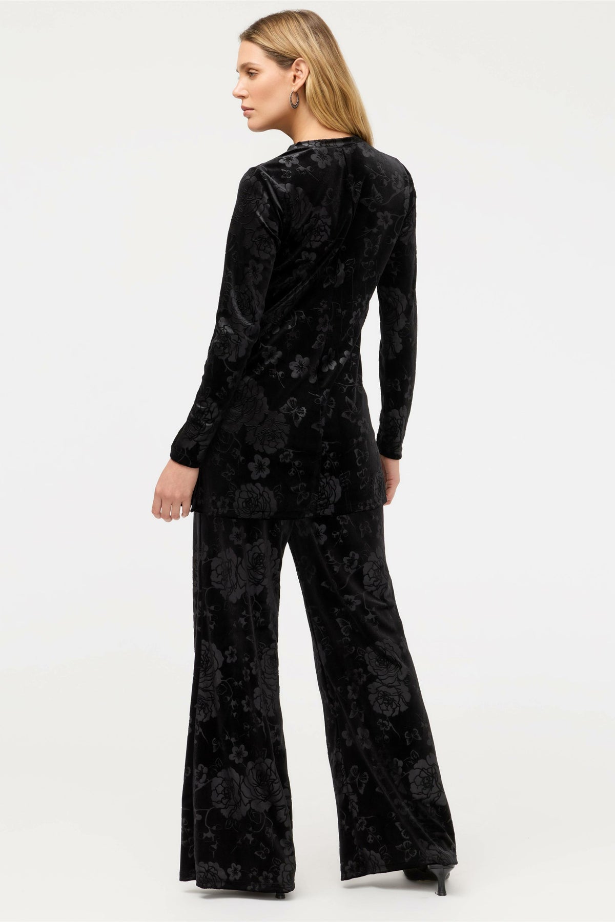 EMBOSSED STRETCH VELVET WIDE LEG PANT - Johnny Was Popular