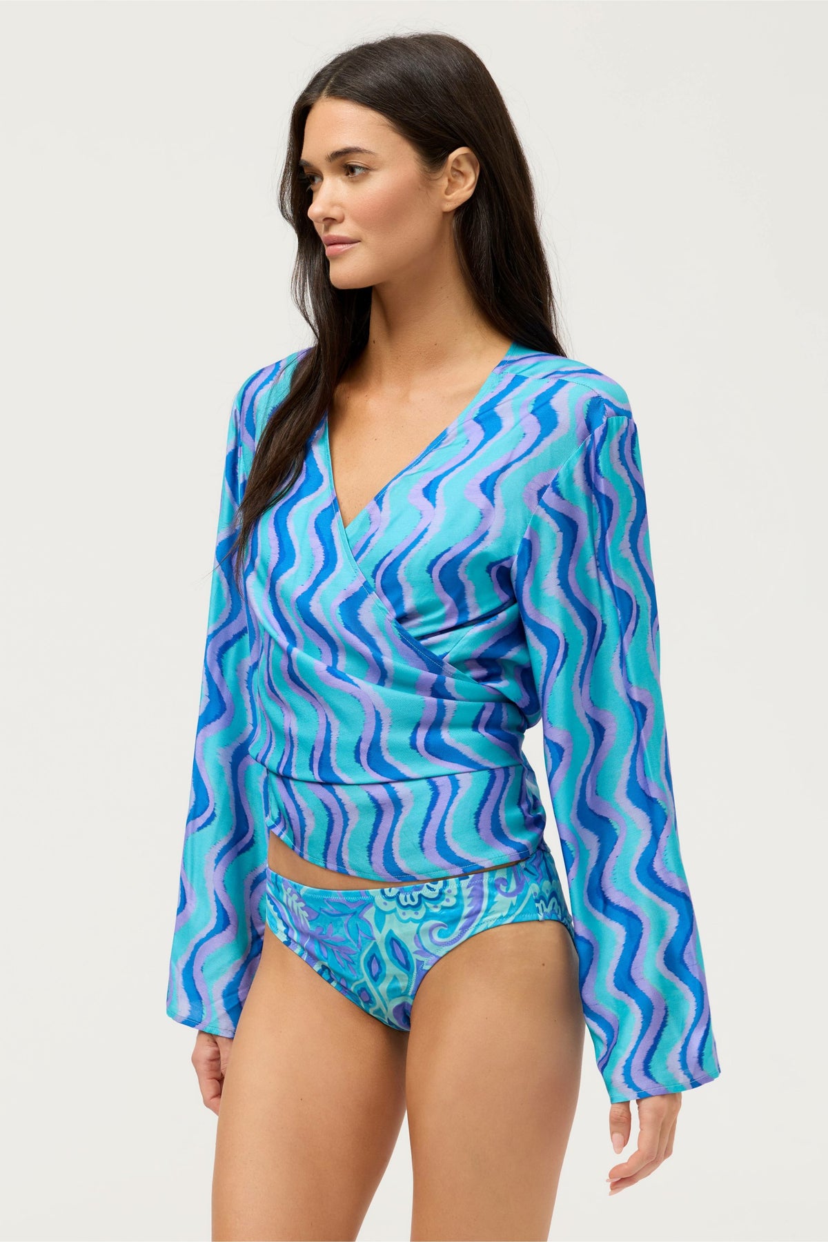 MULLA WAVE OPEN FRONT SHIRTIGAN - Johnny Was Featured