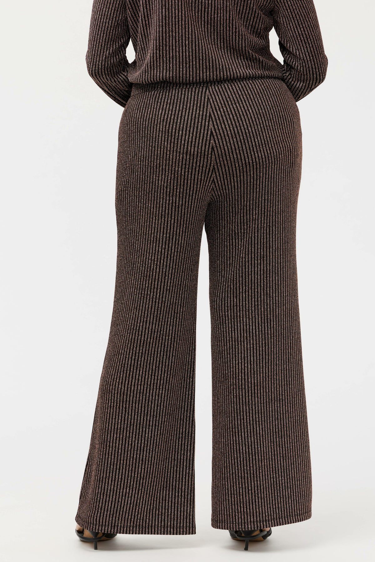 JENNA METALLIC EASY PANT - Johnny Was Featured