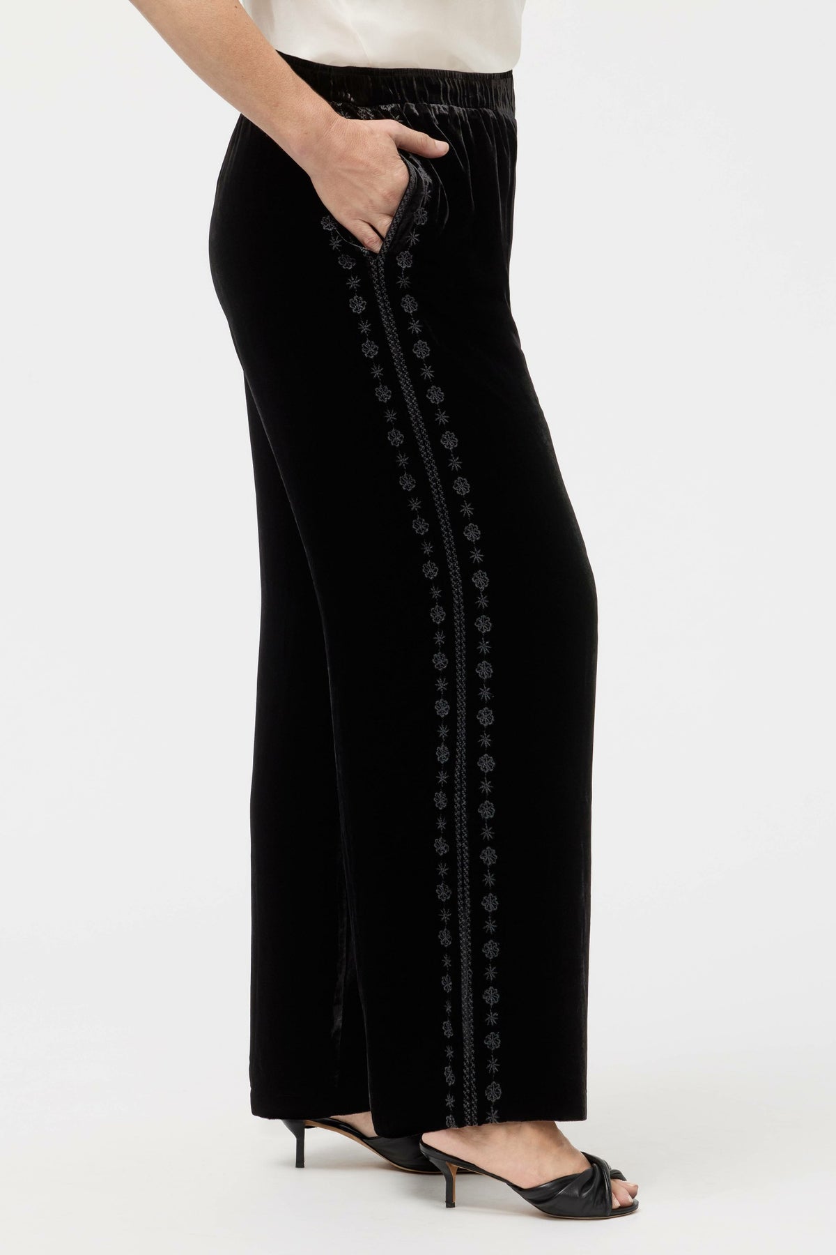 MARIK VELVET PANT - Johnny Was Popular