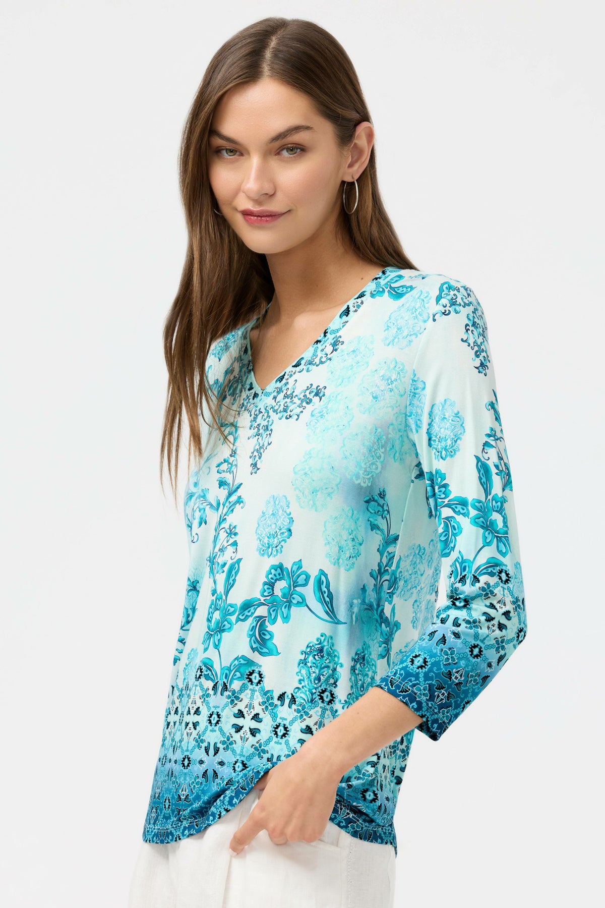 THE JANIE FAVORITE 3/4 SLEEVE V-NECK TEE - Johnny Was Best Seller